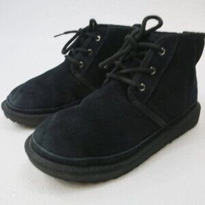 UGG Australia Neumal II Insulated Warm Winter Boots Kids Footwear Shoes sz 4